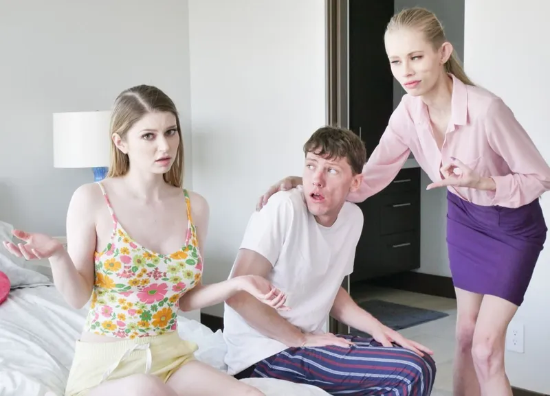 Mẹ kế bắt con gái riêng của gã chồng xxx với cậu con trai